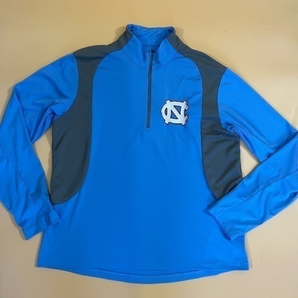 Antigua Embroidered University Of North Carolina Chapel Hill Tarheels Sweatshirt